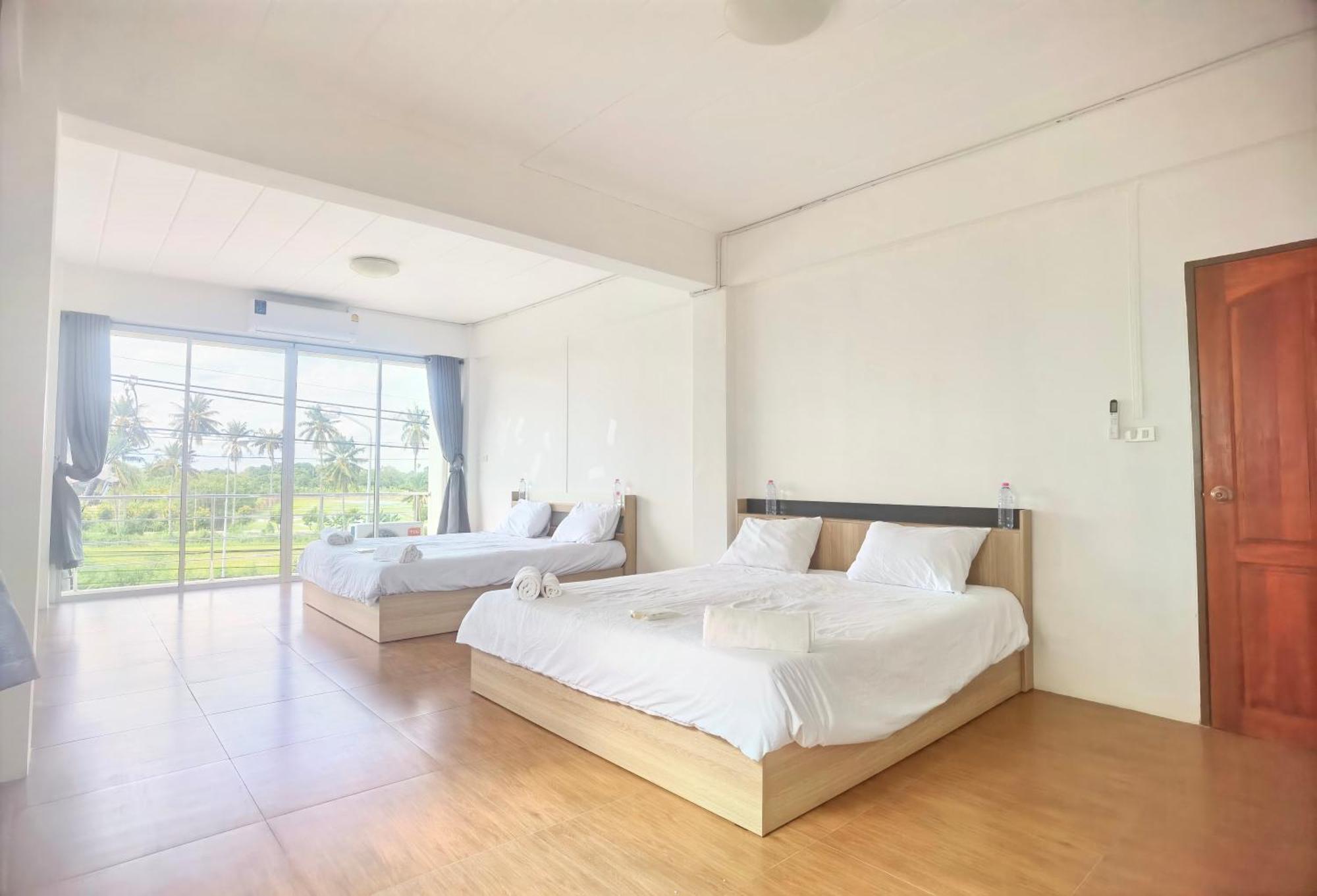 115 Townhouse Hotel Ban Khlong Krang Luaran gambar