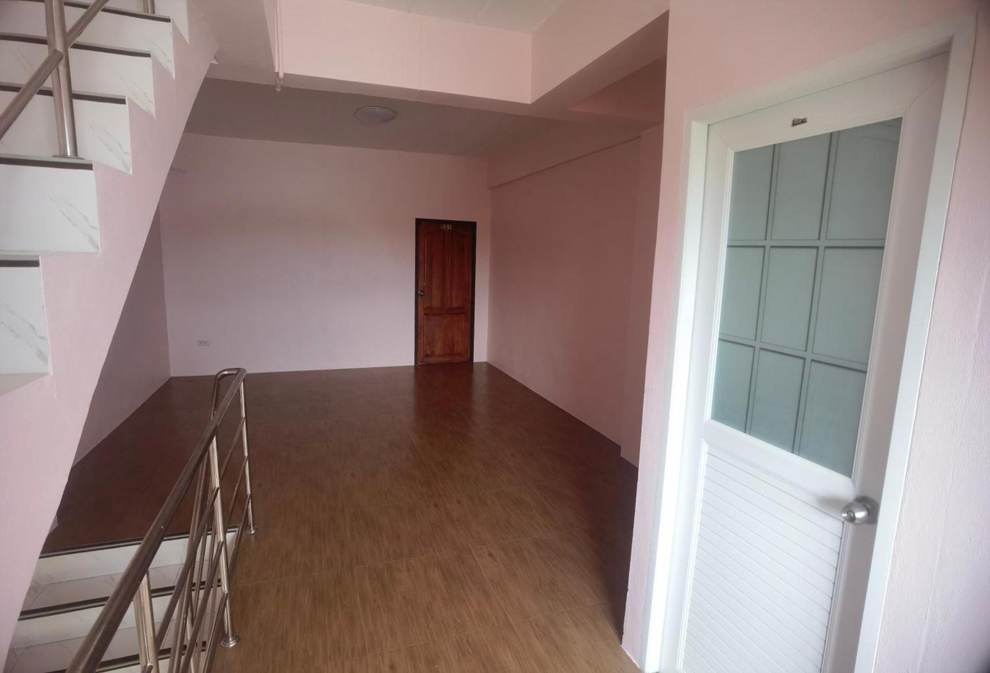 115 Townhouse Hotel Ban Khlong Krang Luaran gambar
