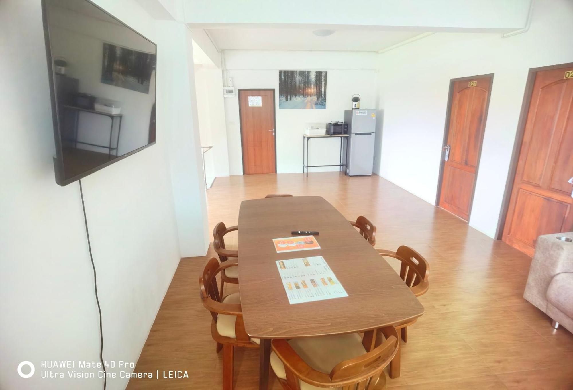 115 Townhouse Hotel Ban Khlong Krang Luaran gambar