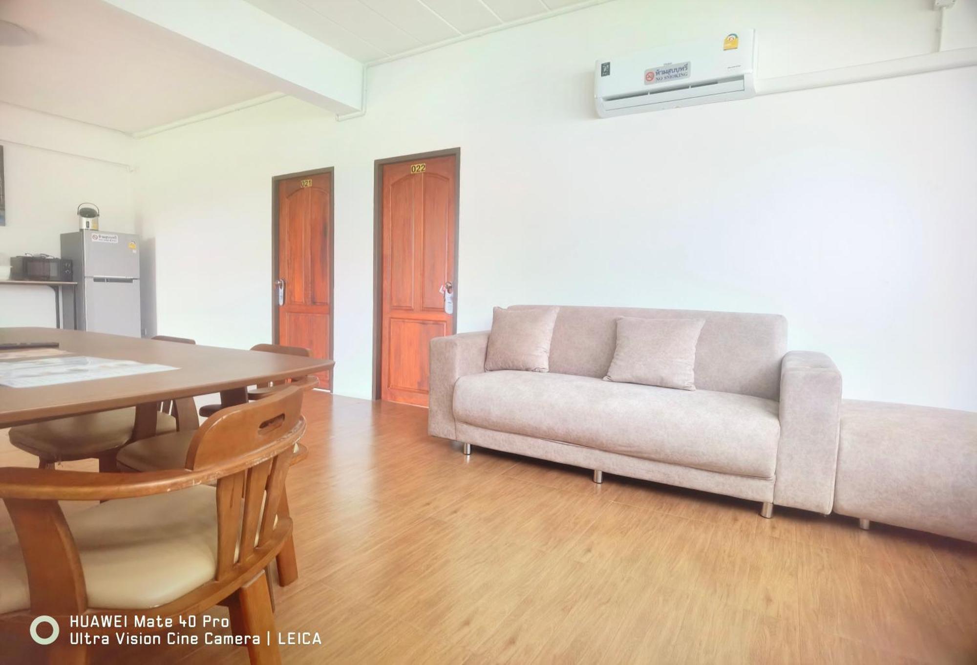 115 Townhouse Hotel Ban Khlong Krang Luaran gambar